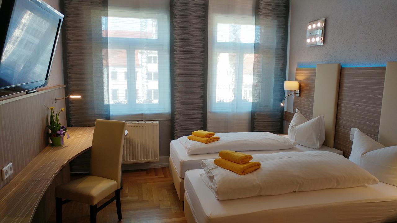 Hotel Goldener Anker Torgau Exterior foto